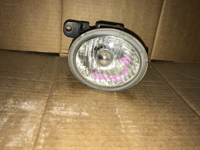 Туманка NISSAN Cube 
