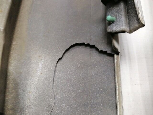 Накладка порога TOYOTA Avensis 