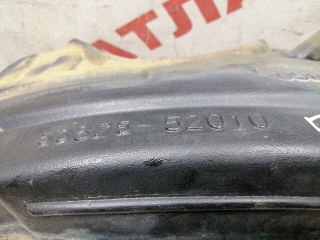 Подкрылок TOYOTA Vitz 