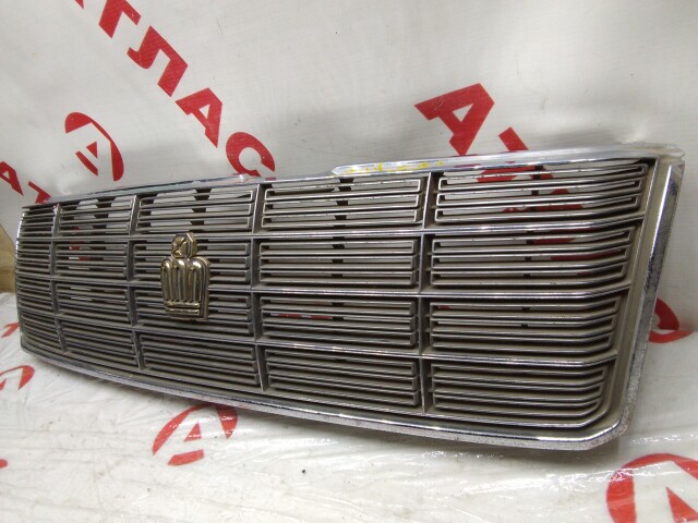 Решетка радиатора TOYOTA Crown 