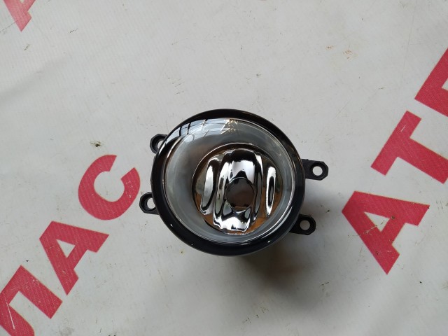 Туманка TOYOTA Avensis 