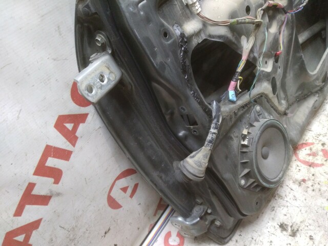 Дверь TOYOTA Corolla 