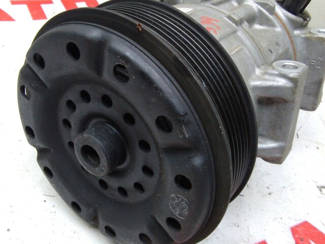 Компрессор кондиционера TOYOTA Avensis 2AZ-FSE