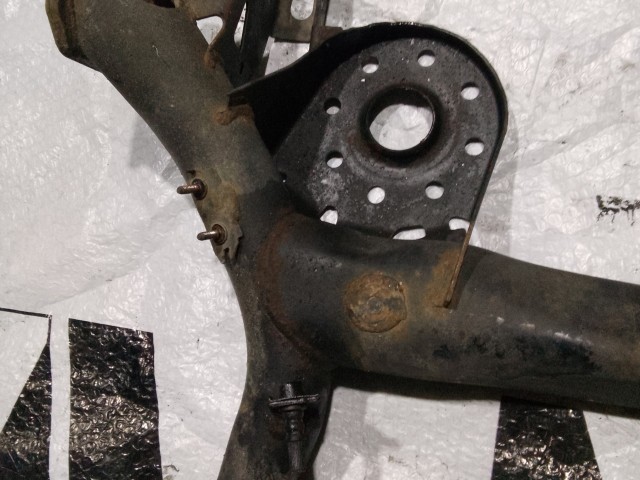 Балка задняя TOYOTA Ractis 