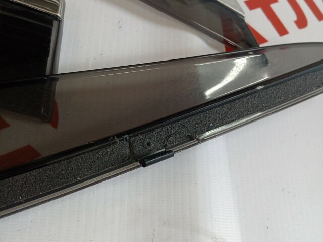 Ветровик TOYOTA Camry 