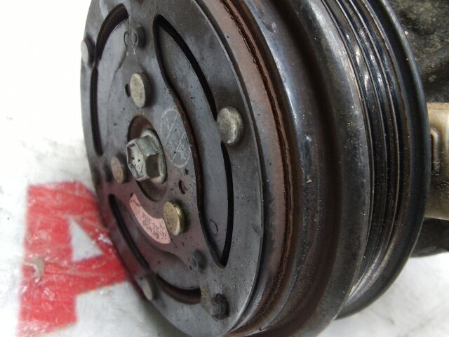Компрессор кондиционера TOYOTA Vitz 2NZ-FE