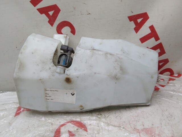 Бачок омывателя RENAULT Duster 