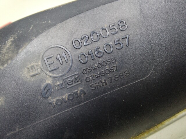 Зеркало TOYOTA Avensis 