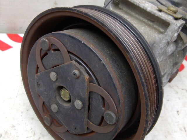 Компрессор кондиционера NISSAN Sunny QG15-DE