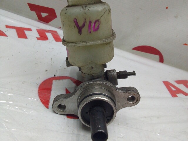 Главный тормозной цилиндр NISSAN Wingroad 