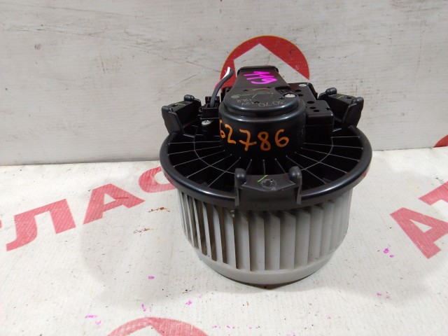 Моторчик печки TOYOTA Ractis 