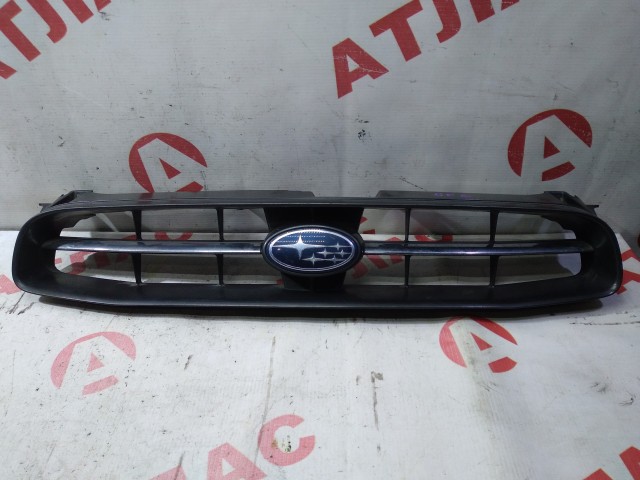 Решетка радиатора SUBARU Impreza 