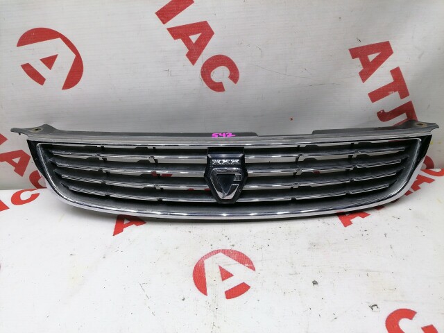 Решетка радиатора TOYOTA Corolla 