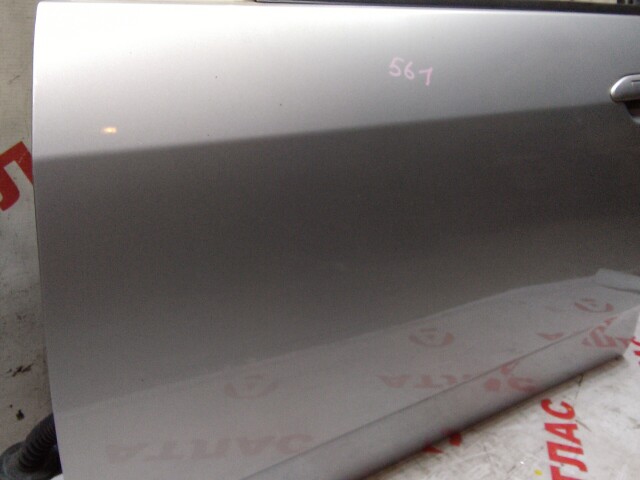 Дверь NISSAN Wingroad 