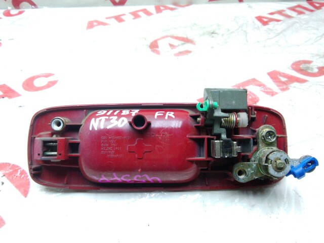 Ручка двери NISSAN X-Trail 