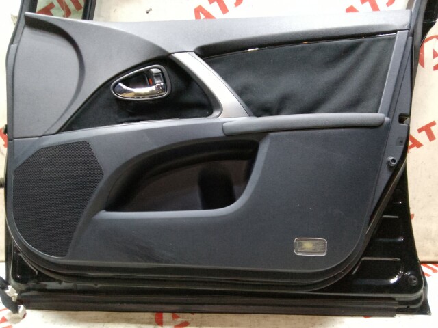 Дверь TOYOTA Avensis 