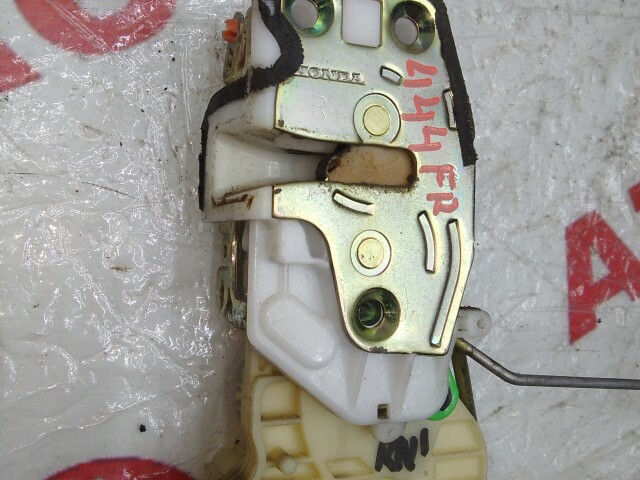 Замок двери HONDA Stream 