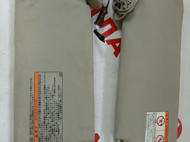 Козырёк TOYOTA Avensis 