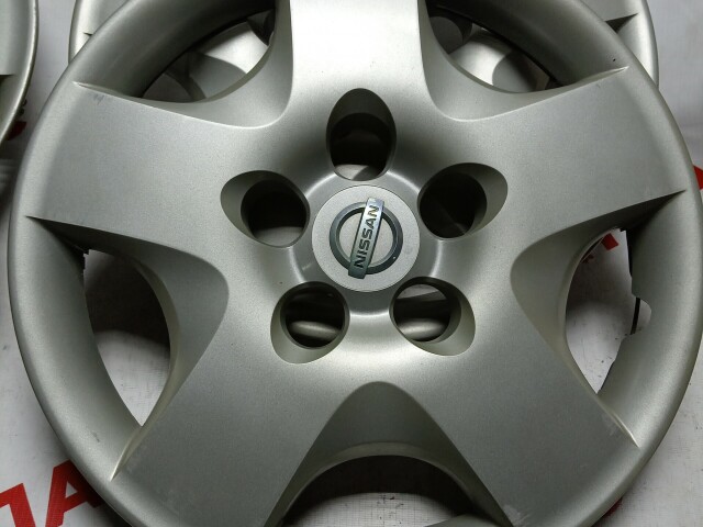 Колпак на колесо NISSAN - 