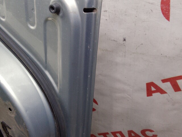 Дверь TOYOTA Avensis 