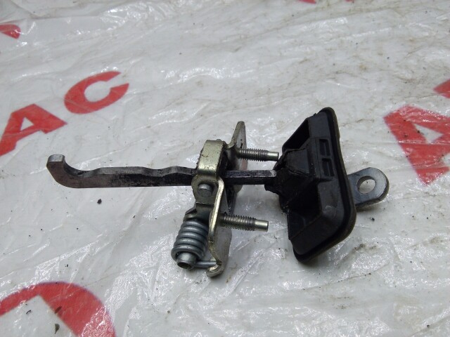 Ограничитель двери RENAULT Duster 