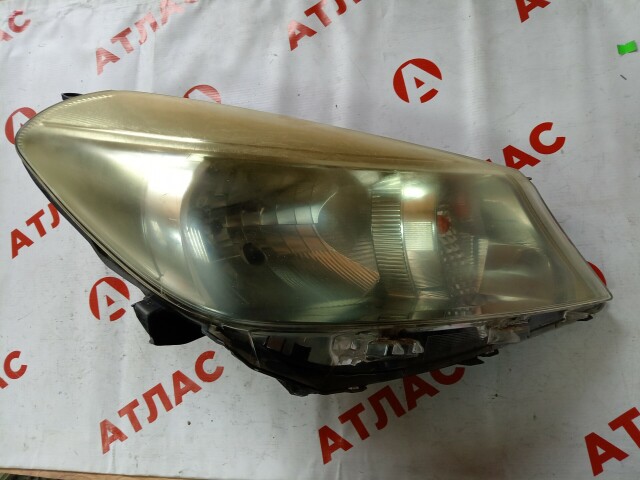 Фара TOYOTA Vitz 