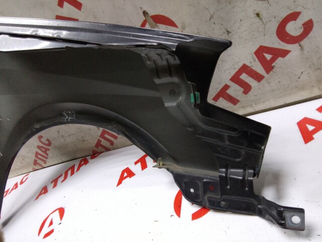 Крыло NISSAN Primera 