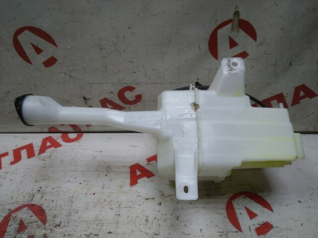 Бачок омывателя TOYOTA Camry 