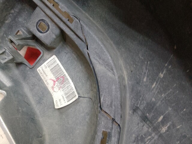 Бампер передний RENAULT Duster 