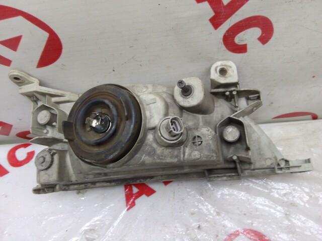 Фара TOYOTA Corona Premio 