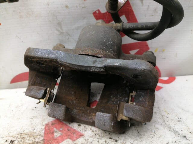 Суппорт TOYOTA Vitz 