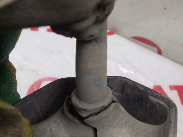 Подушка глушителя TOYOTA Sprinter 