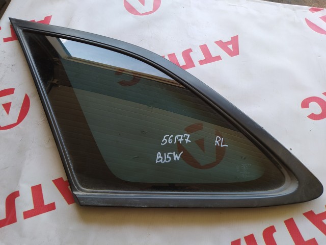 Стекло собачатника MAZDA Familia 