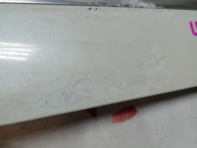 Молдинг NISSAN Bluebird Sylphy 