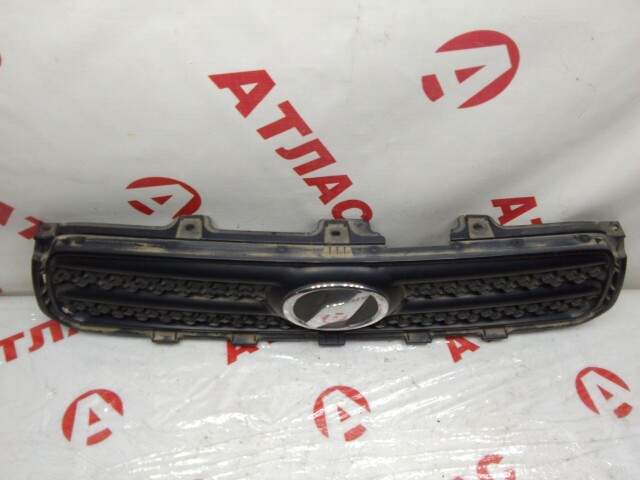 Решетка радиатора TOYOTA RAV4 