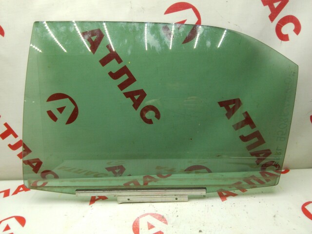 Стекло TOYOTA Camry 