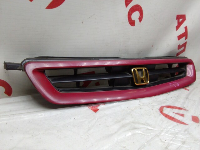 Решетка радиатора HONDA Civic 
