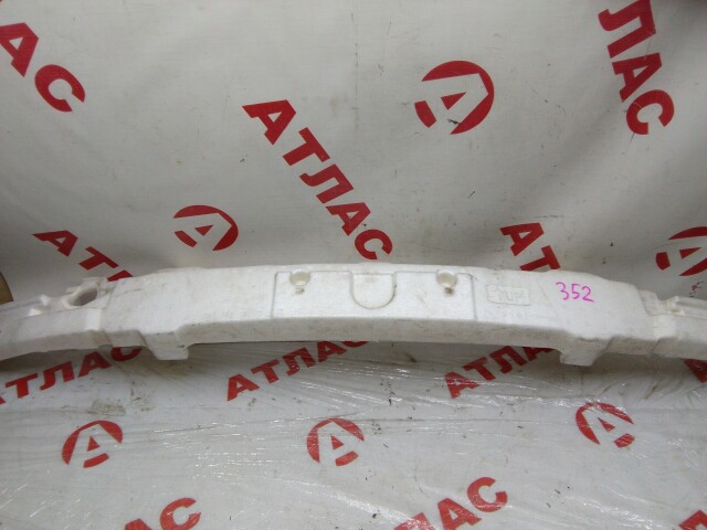 Абсорбер бампера TOYOTA FunCargo 