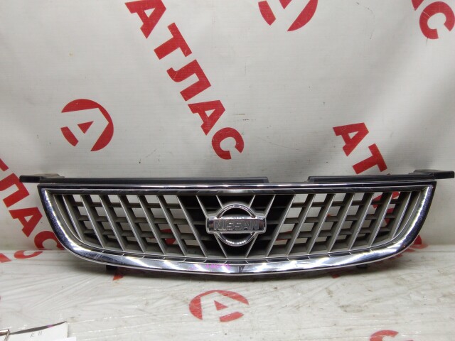Решетка радиатора NISSAN Sunny 