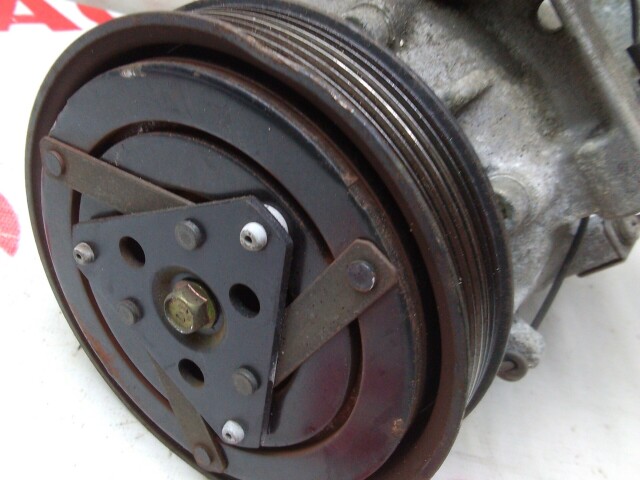 Компрессор кондиционера NISSAN Primera QR20-DE