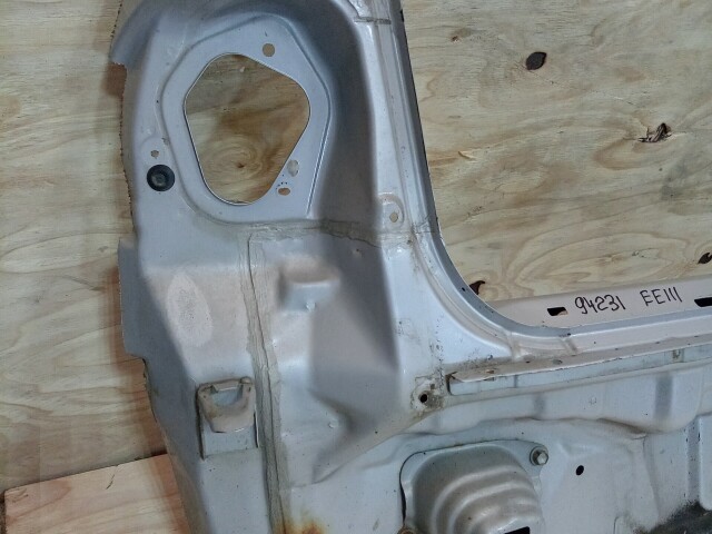 Задняя панель TOYOTA Corolla 