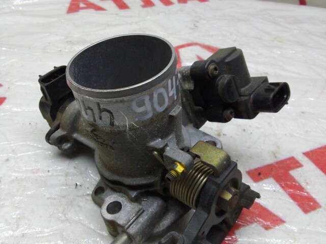 Дроссельная заслонка TOYOTA Platz 2NZ-FE