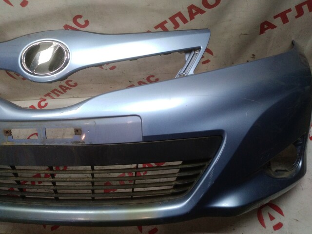 Бампер передний TOYOTA Vitz 