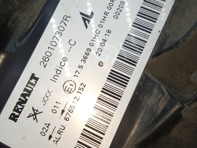 Фара RENAULT Duster 