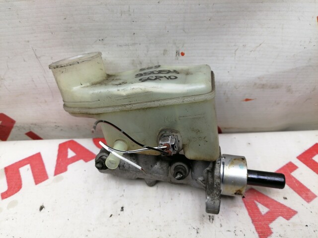 Главный тормозной цилиндр TOYOTA Vitz 