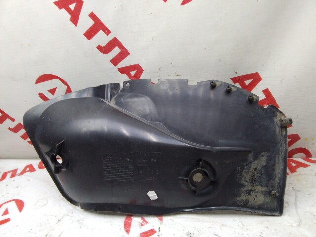 Подкрылок RENAULT Sandero Stepway 