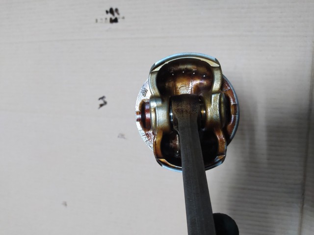 Поршень HONDA Stepwgn R20A