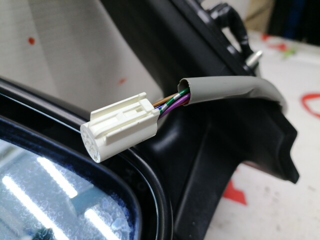 Зеркало TOYOTA Corolla 