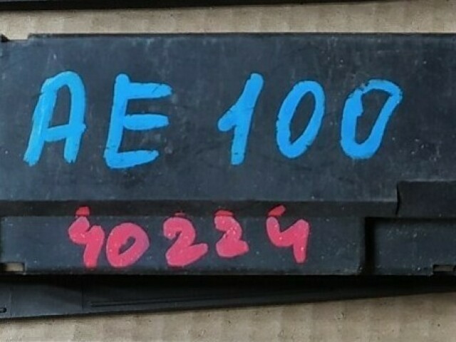 Блок управления стеклоподъемниками TOYOTA Corolla 