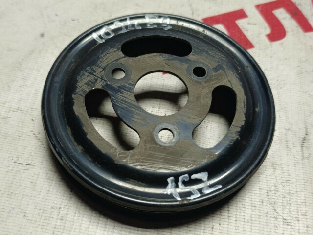 Шкив помпы TOYOTA Vitz 1SZ-FE